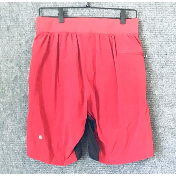 Lululemon T.H.E. Short Luxtreme Liner 9" Men’s Medium Athletic Dark Red & Black - Picture 2 of 5